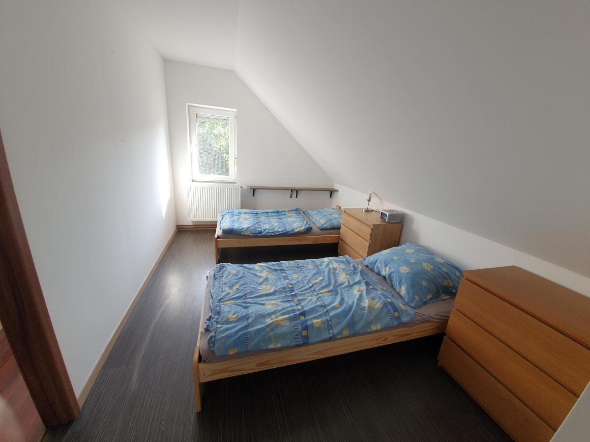 Apartman V Blizkosti Mesta Štětí Bagian luar foto